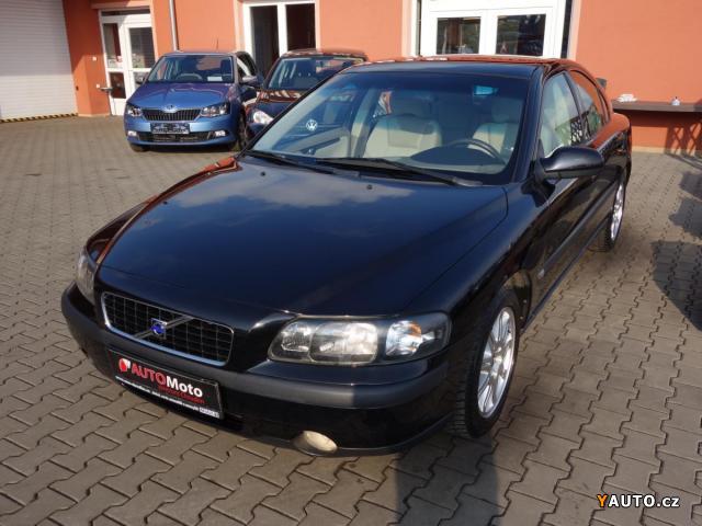 Volvo S60 2.4 D5 Momentum 120kW sedan