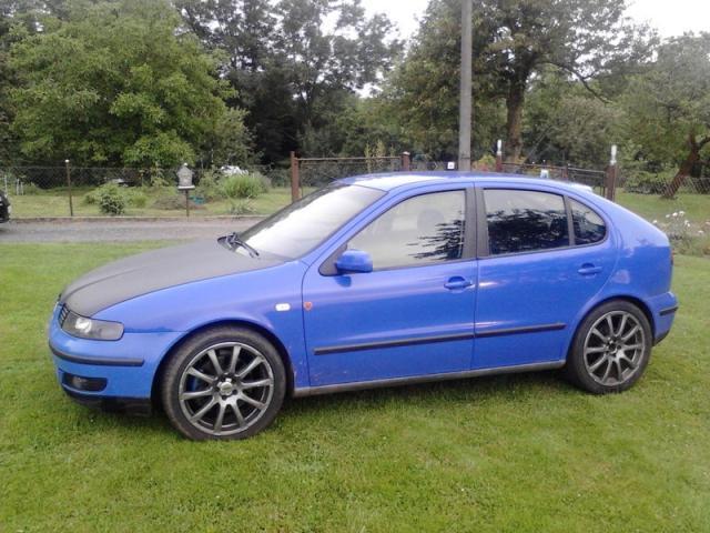 Seat Leon 2.8 VR6 4x4 hatchback
