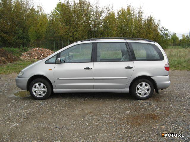 Ford Galaxy 2.8 V6 Ghia MPV