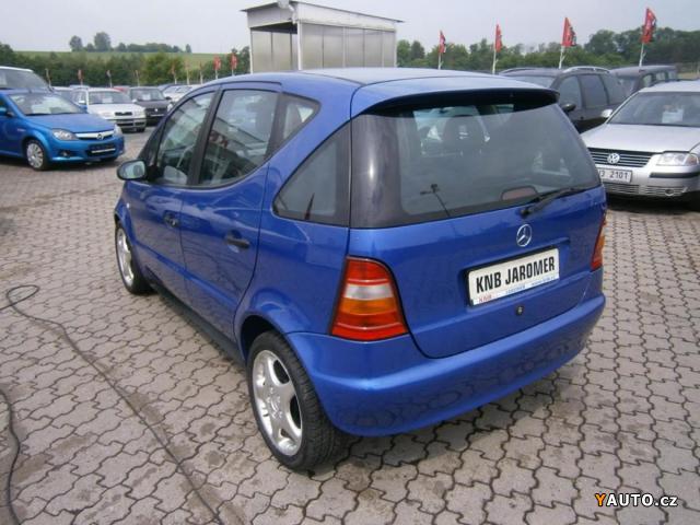 Mercedes-Benz Třídy A A140 1.4i,poloautomat,servisk hatchback