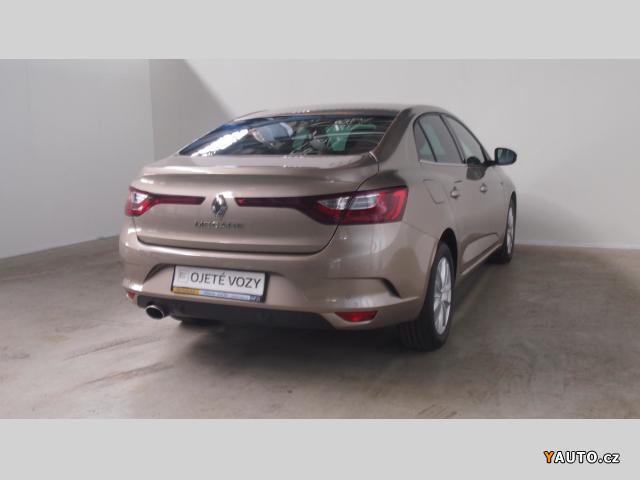 Renault Mégane IV Grandcoupe 1,6 SCe Zen sedan