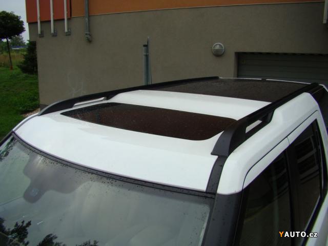 Land Rover Discovery 4 Black Edition HSE terénní