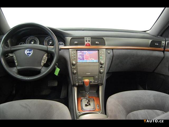 Lancia Thesis 2.4 JTD 20v 136kw 20V Emblema limuzína