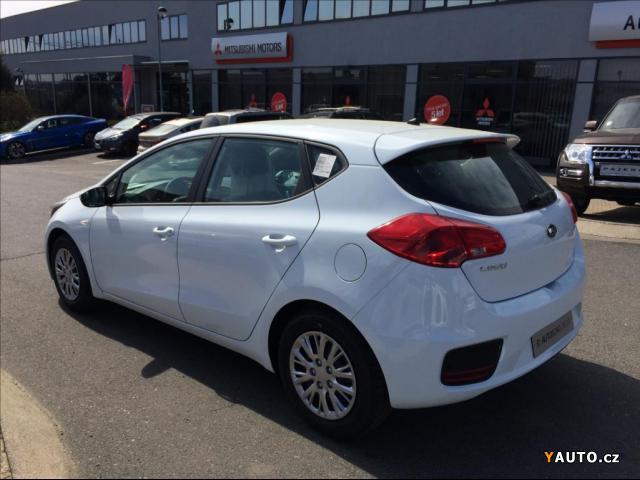 Kia ceed hb