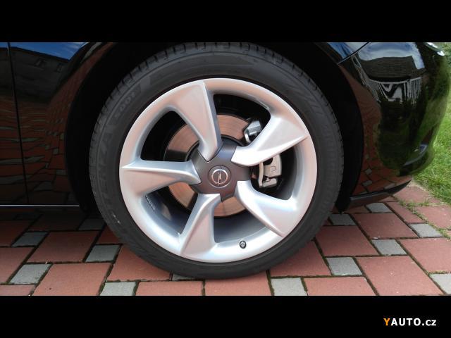 Opel Astra J GTC 1.6 Turbo,        147 kW kupé