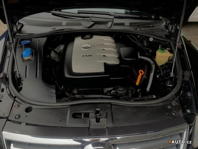 Volkswagen Touareg 2.5 TDi R5 Manuál SUV