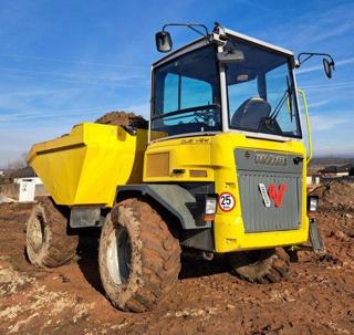 Ostatní 9t dumper kabina 4x4 DV90