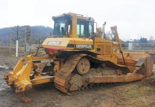 Ostatní D6H 18t motor GO 2014 dozer buldozer
