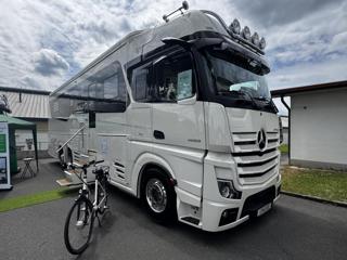 Ostatní Centurion 1200GST, MB-Actros částečně integrovaný
