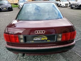 Audi 80 2,0 i originál bez zásahů sedan - Foto 5