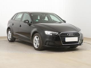 Audi A3 35 TFSI 110kW hatchback