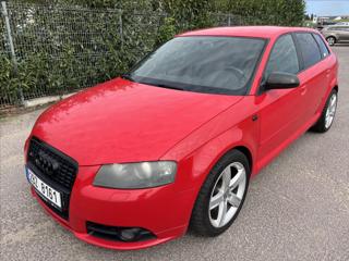 Audi A3 2,0 TDi S-LINE SPORTBACK 4x4 hatchback