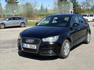 Audi A1 1,2 TFSi 63kW 5dveří,Klima,Alu hatchback