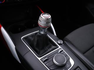 Audi A3 2,0 TDI 110kW Quattro CZ hatchback - Foto 26