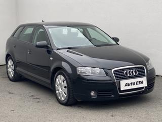 Audi A3 1.6 i, ČR hatchback