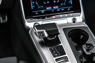 Audi A6 Allroad Allroad 55TDI Matrix Nezávislé kombi - Foto 19