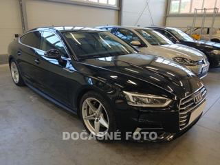 Audi A5 2.0TFSi, Serv.kniha liftback