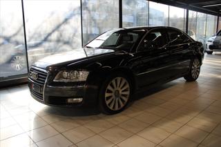 Audi A8 4,2 FSI quattro tiptronic sedan