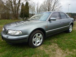 Audi A8 4,2 V8 Quattro 4x4 AUTOMAT  VETERÁN sedan