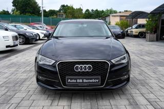 Audi A3 1.6 Tdi/115 PS/navi/xenony/18" sedan