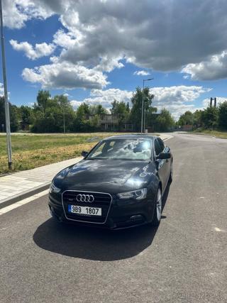 Audi A5 2,0   Tdi,guattro,automat Dsg, SLEVA sedan