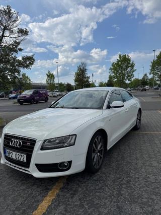 Audi A5 3,0   Prodam sedan