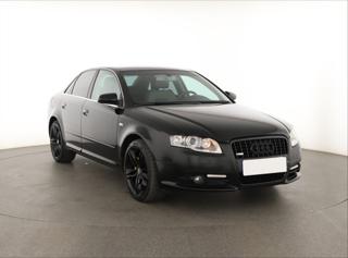Audi A4 2.0 TDI 125kW sedan
