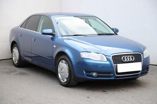 Audi A4 3.2 FSi, ČR sedan