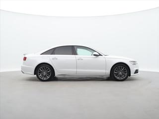 Audi A6 3,0 TDI 200kW Quattro CZ DPH sedan - Foto 8