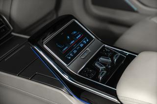 Audi A8 50TDI L Full Masáže Lednice TV sedan - Foto 19