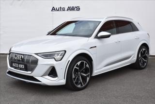 Audi e-tron S  370 Quattro Digital LED SUV