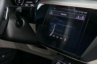 Audi e-tron 55 300kW Ventilace Matrix 360 SUV - Foto 33