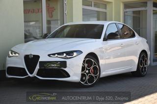 Alfa Romeo Giulia 2.0 TURBO 16V 206kW Q4 VELOCE sedan