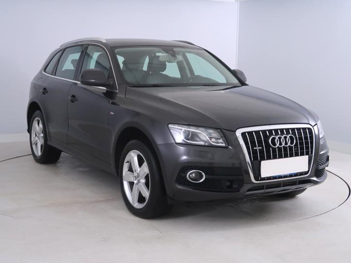 Audi Q5 - ilustrační obrázek