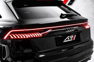 Audi Q8 2023, 2967 ccm, 210 kW, nafta SUV - Foto 9