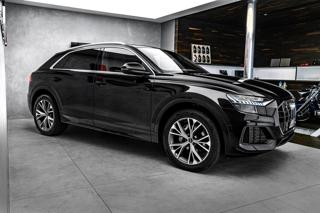 Audi Q8 2023, 2967 ccm, 210 kW, nafta SUV - Foto 4