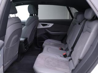 Audi Q8 3,0 250 kW ,4x4 ,Mild -Hybrid, DPH SUV - Foto 21
