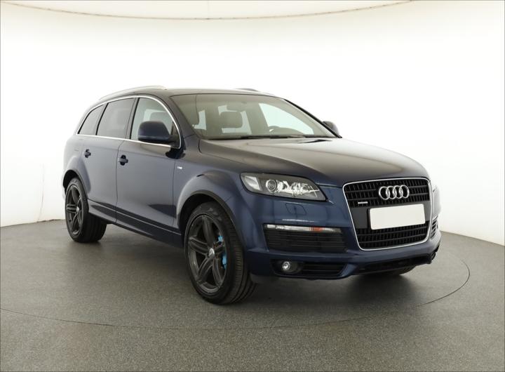Audi Q7 - ilustrační obrázek