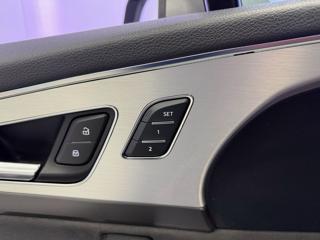 Audi Q7 3.0TDI 200KW QUATTRO S-LINE, VZDUCH, BOSE, 7MÍST SUV - Foto 24