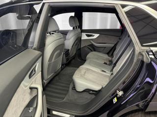 Audi Q8 50TDI QUATTRO S-LINE, VZDUCH, SUV - Foto 10