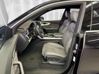 Audi Q8 50TDI QUATTRO S-LINE, VZDUCH, SUV - Foto 9