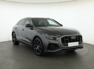 Audi Q8 50 TDI 210kW SUV