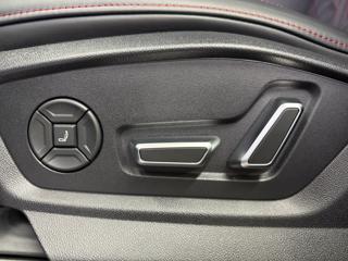 Audi Q8 50 TDI QUATTRO, S-LINE, MASÁŽE, VZDUCH, EL.TAŽNÉ SUV - Foto 27