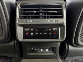 Audi Q8 50 TDI QUATTRO, S-LINE, MASÁŽE, VZDUCH, EL.TAŽNÉ SUV - Foto 30