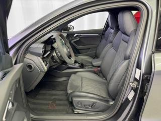 Audi RS 3 QUATTRO, B&O, HUD, VIRTUAL, SPORT. VÝFUKY hatchback - Foto 10