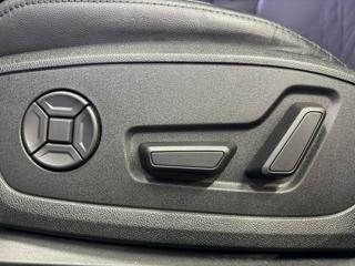 Audi RS 3 QUATTRO, B&O, HUD, VIRTUAL, SPORT. VÝFUKY hatchback - Foto 23