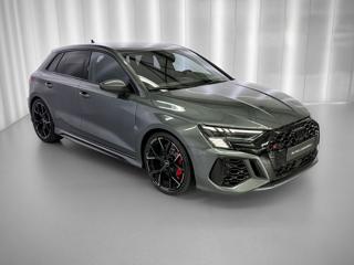 Audi RS 3 QUATTRO, B&O, HUD, VIRTUAL, SPORT. VÝFUKY hatchback - Foto 3
