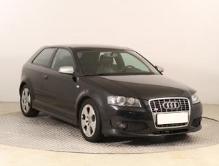 Audi S3 2.0 TFSI 195kW hatchback