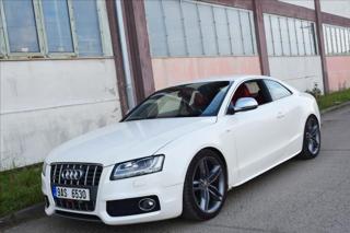 Audi S5 4,2 FSI V8 4X4//MANUÁL/AUDISON kupé