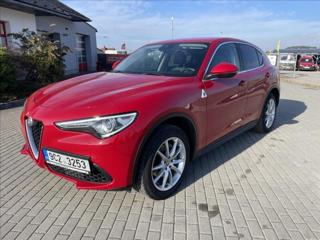 Alfa Romeo Stelvio 2,0 Turbo 280k Q4 AT8 4x4 Tažn SUV